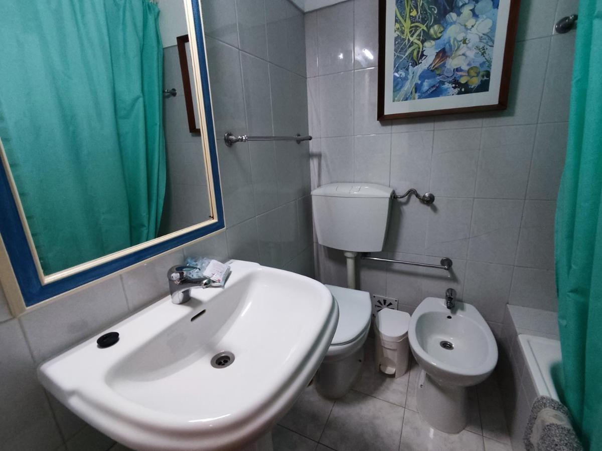1P Torre Sol Casas & Papeis Διαμέρισμα Armação de Pêra Εξωτερικό φωτογραφία